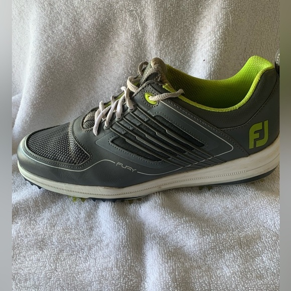 Foot Joy Fury Men’s Golf Shoes Size 9.5 M Gray Green Spikes 51102
Pre Owned - Picture 4 of 13